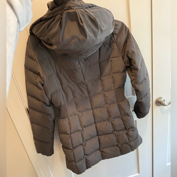Cole Haan Women's Charcoal Puffer Jacket - Picture 5 of 9